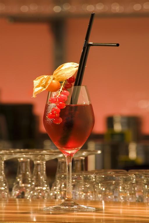 Airport Hotel Paderborn Ahden ภายนอก รูปภาพ
